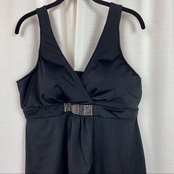 Trimshaper Black One Piece Skirted Swimsuit Sz.22W NWOT - Picture 4 of 14
